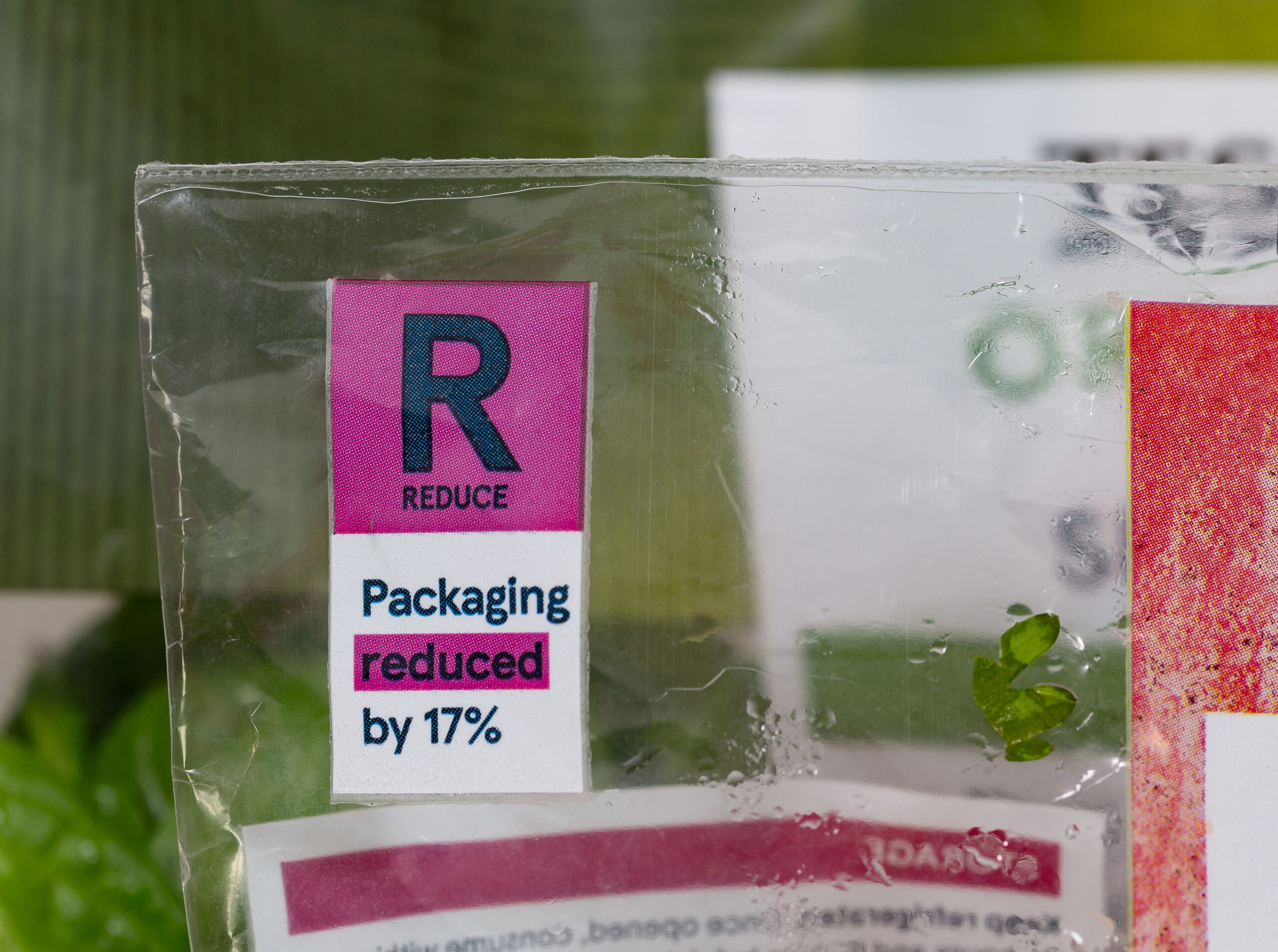 Flexible packaging sealed using quick pulse heat sealing