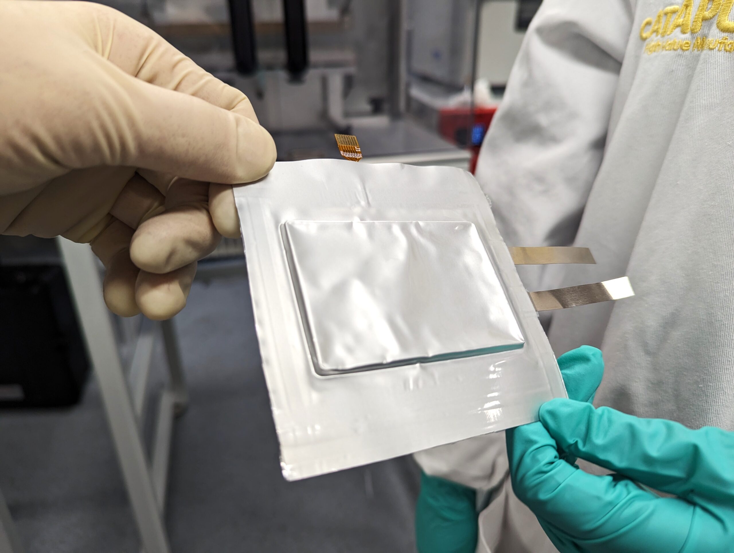 Collaboration with leading university and Ceetak using ImPulse Heat (IPH) Sealing technology for a sealed battery unit